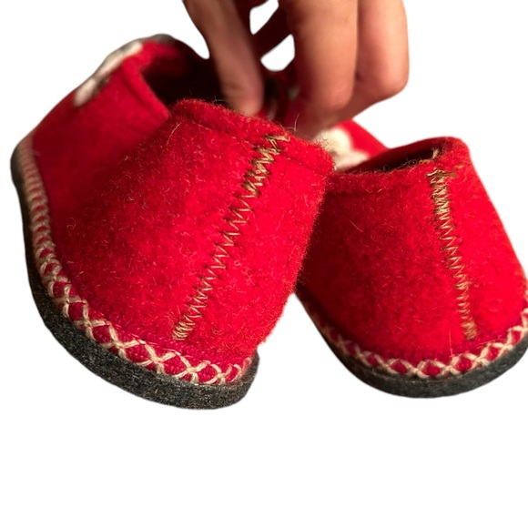 Sundance Red Wool Shoes with flowers handmade in Itally NIB - Picture 14 of 14